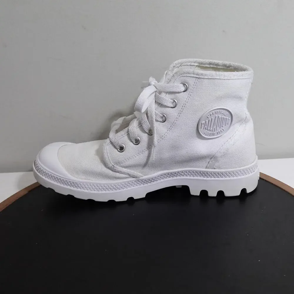 Palladium Pampa Hi Boots Women 9 / Men 7.5‎ White Canvas Lace-Up Rugged Sole